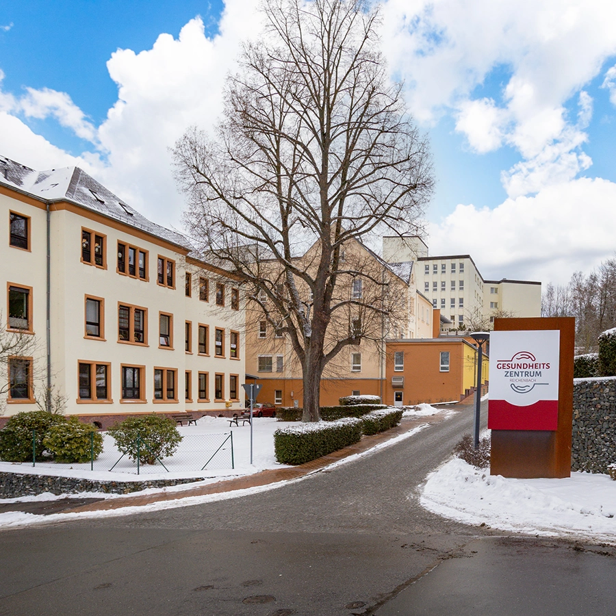 Außenansicht des Gebäudes Alte Klinik Reichenbach